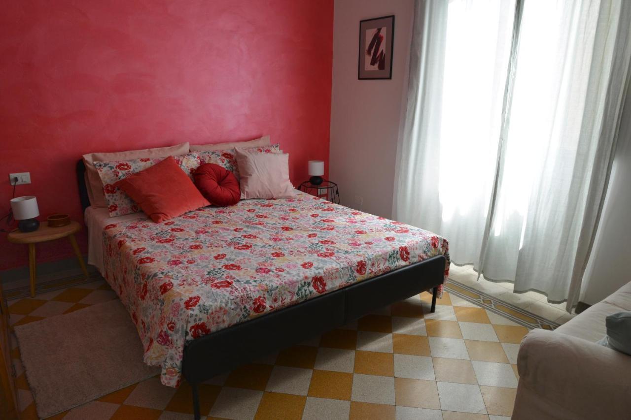 La Candida Rosa Florence Luaran gambar