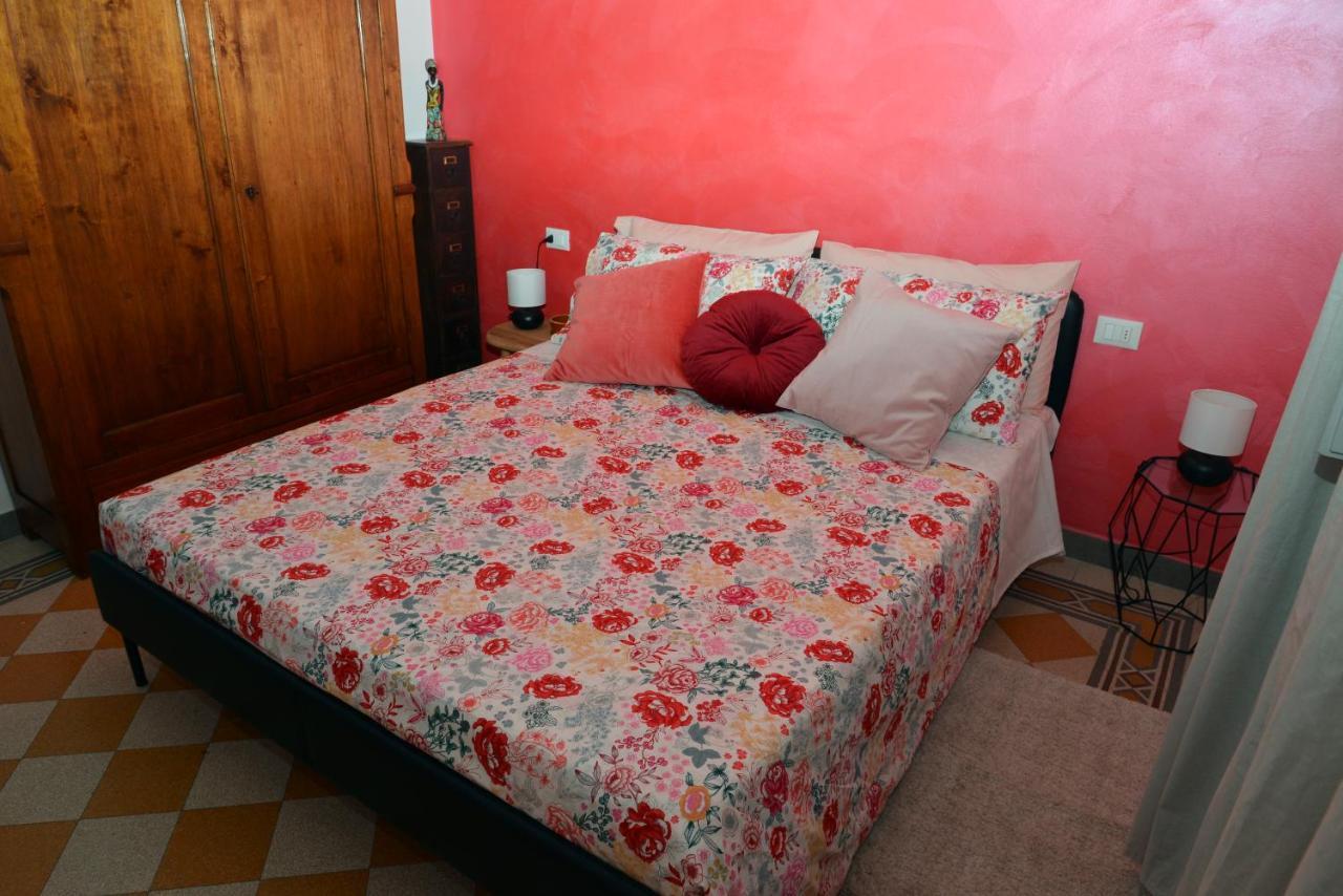 La Candida Rosa Florence Luaran gambar
